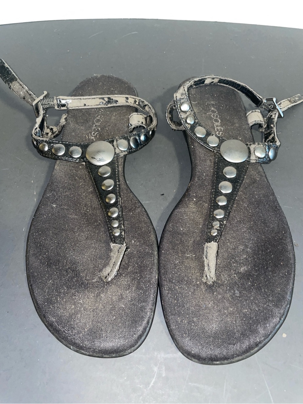 AEROSOLES Black Studded T-Strap Sandals